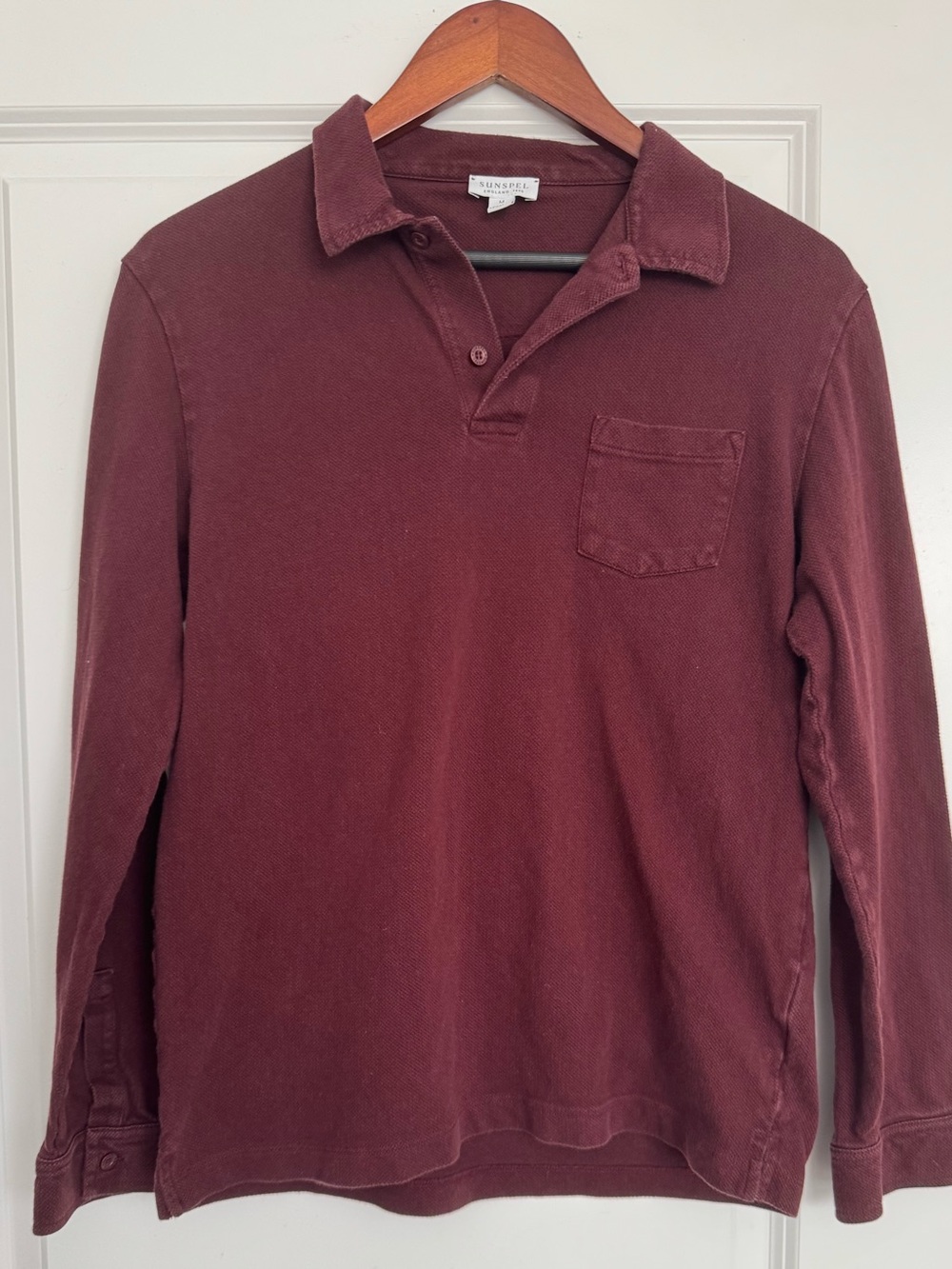 Sunspel England men’s med burgundy pullover